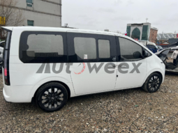 
										New 2023 Hyundai Staria full									