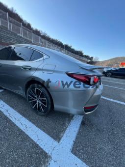 
										Used 2023 Lexus ES300 H G7 full									